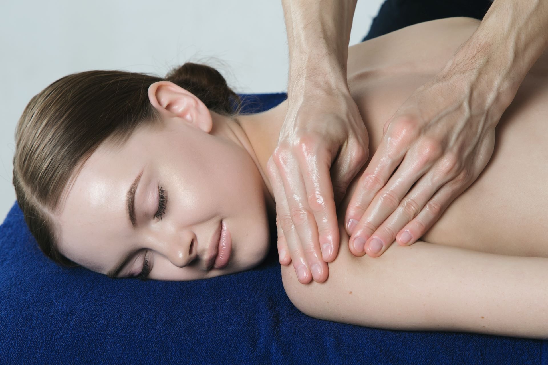Increase Emotional Well-being - The Psychological Impact of Business Trip Massage